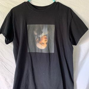 ariana grande shirt